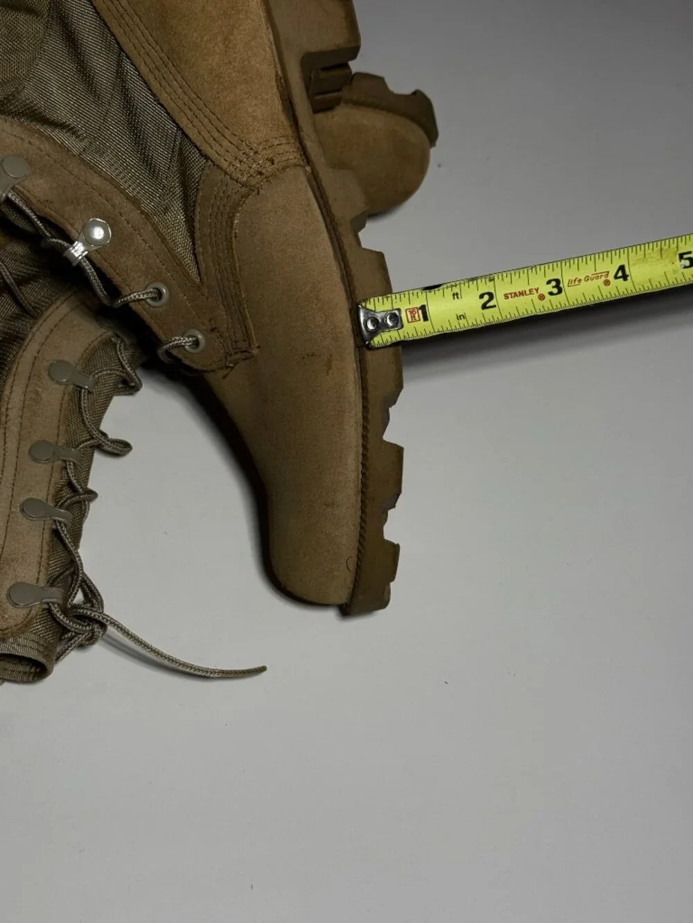 Wellco Hot Weather Combat Army Military Boots 2-5973 Tan Lace Up Size 8 R NEW